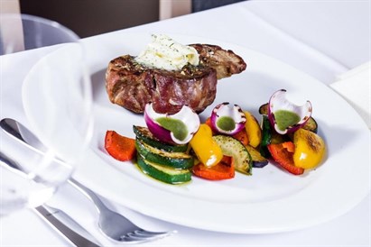Romantyczna kolacja w Restauracji Zatoka Smaków przy Hotelu Jastarnia
