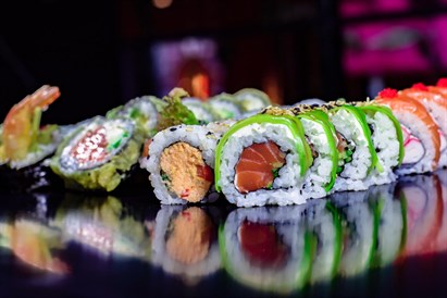 Romantyczna Kolacja Sushi w Warszawie (Bergamotki)