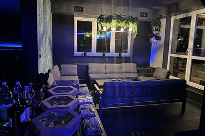 Wynajem strefy saun i jacuzzi na wyłączność z przekąskami i winem - Strefa Saun Viva La Vida