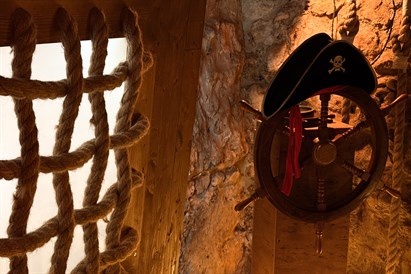 Wawel Escape Room dla Dwojga - interaktywna przygoda pełna zagadek w sercu Krakowa