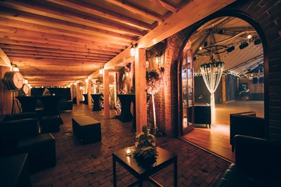 Spotkanie z przyjaciółmi w Wilanowie - Restauracja Kuźnia Kulturalna