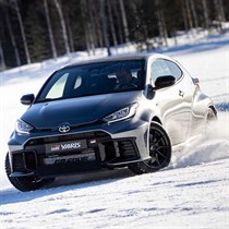 Jazda po torze Toyotą Yaris GR – 2 lub 5 okrążeń z instruktorem!