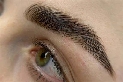 Rytuał perfekcyjnych brwi - This is Love Beauty Salon Warszawa