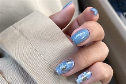 Manicure hybrydowy i ekskluzywna stylizacja brwi - This is Love Beauty Salon Warszawa