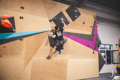 Ścianka wspinaczkowa dla dwojga bez limitu czasu w VOLT Toruń