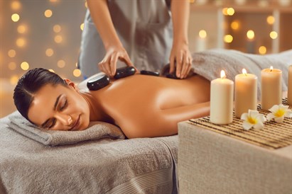 Masaż kamieniami - Glamour Spa