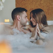 Kąpiel mango z lampką wina dla Dwojga w Szczecinie 