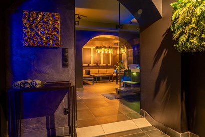 Wynajem strefy saun i jacuzzi na wyłączność - Strefa Saun Viva La Vida