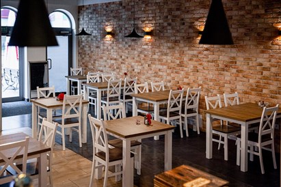 Włoska kolacja dla dwojga w San Giovanni – pizza w klimacie Kampanii