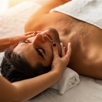 Męska regeneracja: masaż i zabieg na twarz w Lublinie