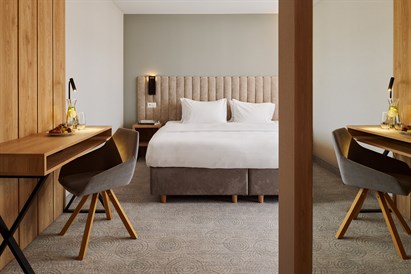 Romantyczny Pobyt dla Dwojga w Hotelu Verde z Winem i Wellness