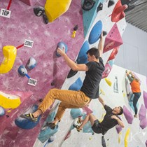 Ścianka wspinaczkowa dla dwojga bez limitu czasu w VOLT Warszawa
