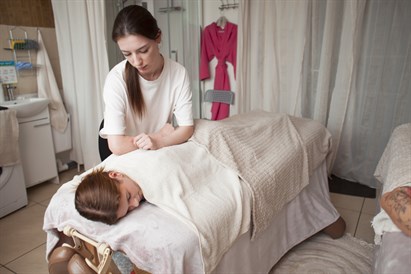 Touch of Silk – rytuał jedwabiu z masażem w Ritua Spa Gdańsk