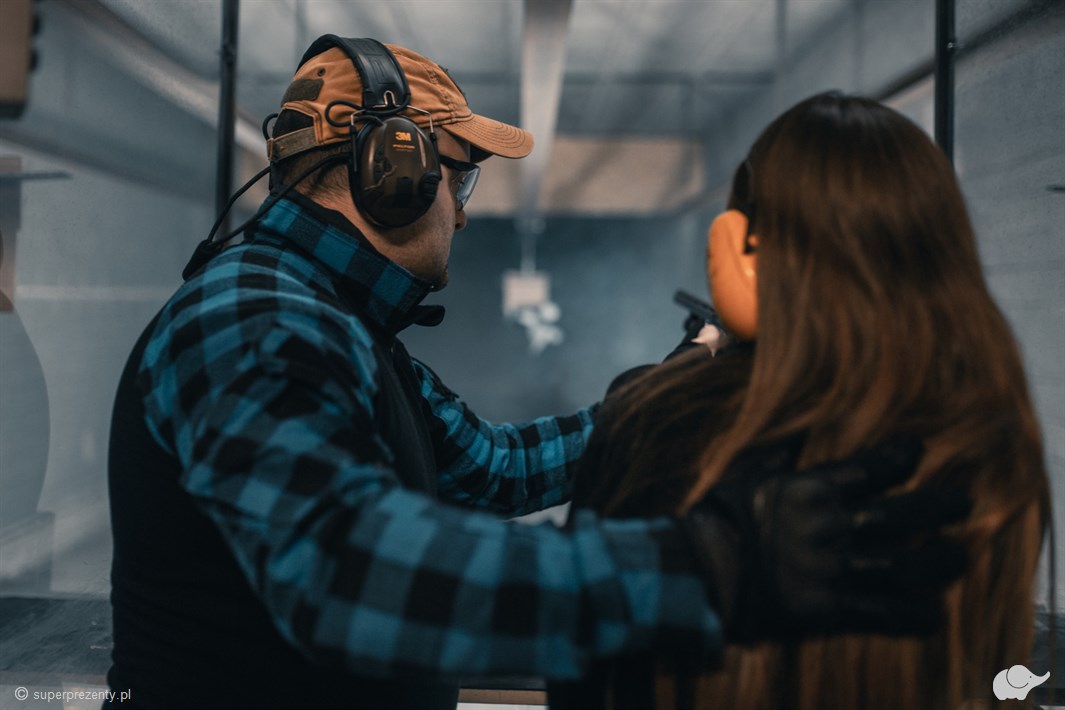 Strzelecki duet Smith & Wesson – pistolet i karabinek z instruktorem