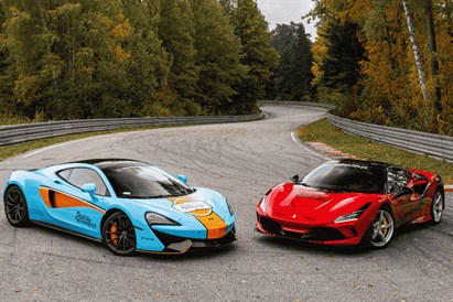 Pojedynek Ferrari F8 Tributo vs McLaren 570GT