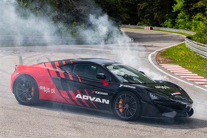 Jazda MCLAREN 570GT po torze