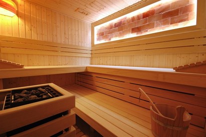 Romantyczny pobyt dla dwojga w Bieszczadach – Hotel Skalny SPA