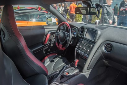 Pojedynek Devil-Cars: jazda Nissanem GT-R i Audi R8 po wybranym torze!