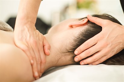 Masaż karku i głowy w Calmea Spa