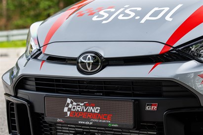 Zostań kierowcą rajdowym w Toyocie GR Yaris na torze wyścigowym