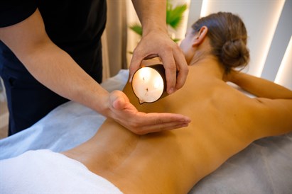 Masaż świecą w Bytomiu – relaks dla singla lub dwojga w Relax Spa