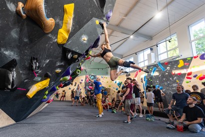 Miesięczny karnet na ściankę wspinaczkową bez limitu w Warszawie