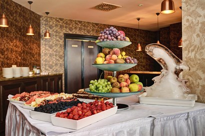 Romantyczny Pobyt dla Dwojga z Kolacją Przy Świecach w 4-gwiazdkowym Hotelu Lambert