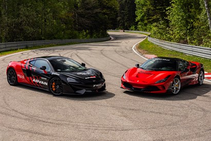 Jazda Ferrari F8 Tributo, Lamborghini Huracan i McLarenem 570GT - pojedynek supersamochodów