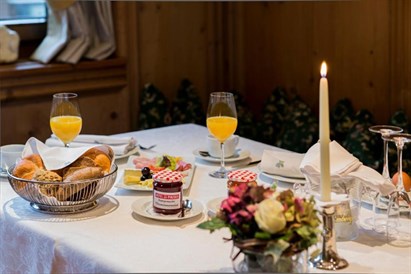 Pobyt dla Dwojga z wyżywieniem HB w Tyrolu - Hotel zum Pinzger