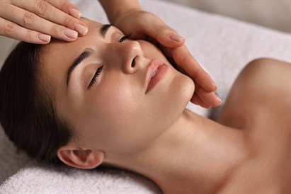 Masaż twarzy Super Lift w Calmea Spa