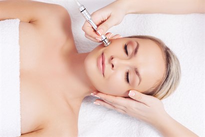 Voucher kwotowy do Świętokrzyska Clinic Bel-etage w Warszawie