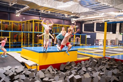 Voucher do Parku Trampolin Happy Jumper Kielce (70 minut)