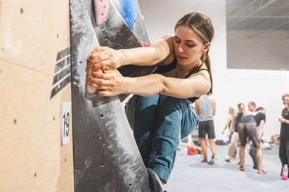 Miesięczny karnet na ściankę wspinaczkową bez limitu w Toruniu