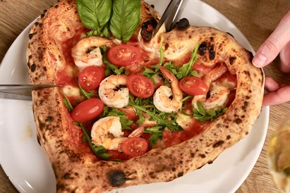 Niezwykła randka: warsztaty pizzy dla dwojga w Da Costantino Warszawa