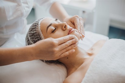 Zabieg oczyszczający z peelingiem kawitacyjnym - Diva Spa w Kołobrzegu