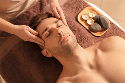Masaż pleców, karku i głowy w Tao Tao Balijskie Spa 