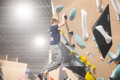 Ścianka wspinaczkowa bez limitu czasu - VOLT Boulderownia Toruń