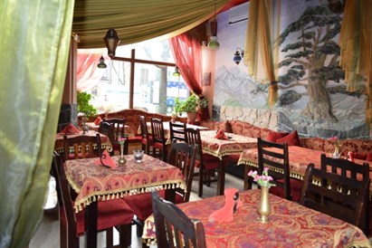 Bliskowschodnia kolacja dla dwojga – smaki Libanu w Fenicji