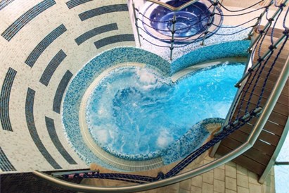 Romantyczny pobyt w Hotelu Galaxy w Krakowie