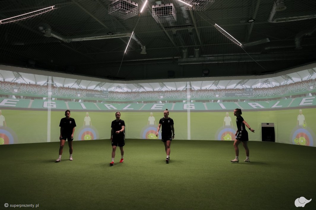 Champions Skills Lab dla 10 osób – 120 min treningu w ośrodku Legii!