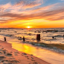 Wymarzony Weekend dla Dwojga nad Morzem - Spa, Basen i Joga w Hotelu Lambert