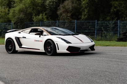 Jazda Lamborghini Gallardo z filmowaniem