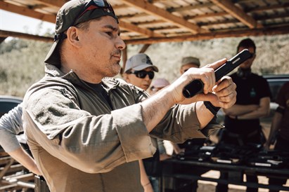 Art of Gun Warszawa: kurs strzelecki dla początkujących – 100 kul!