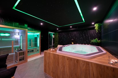 Relaks w Spa na wyłączność “Relax Plus” i 1-godzinny masaż - Secret Spa Rybnik