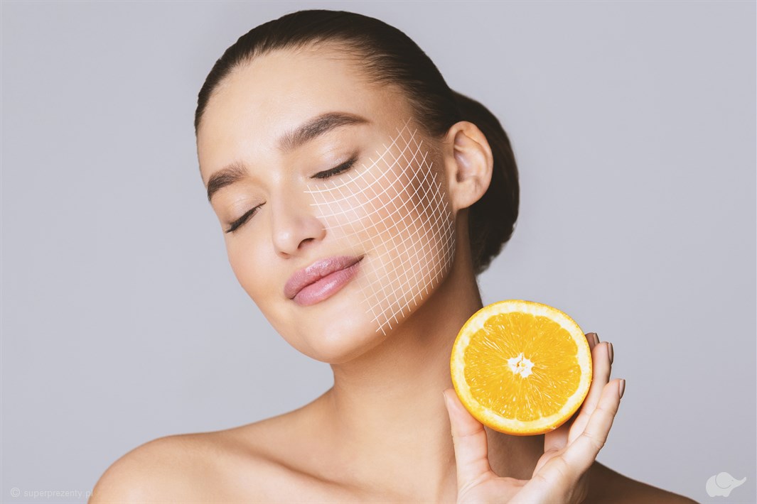 Rozświetlający zabieg na twarz z witaminą C - Glamour Spa