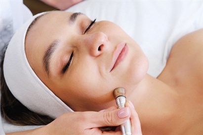Pielęgnacja twarzy w Belanovska Clinic & Spa: 10-etapowy zabieg