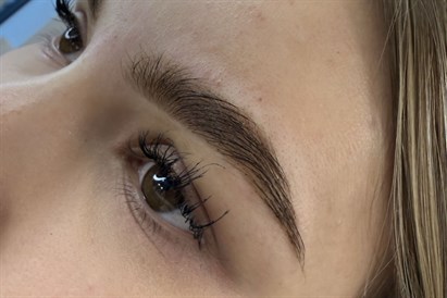Rytuał perfekcyjnych brwi - This is Love Beauty Salon Warszawa