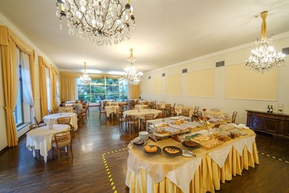 Toskania dla 2 osób – Hotel Cappelli z basenem i wyżywieniem