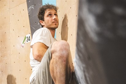 Bouldering z instruktorem (60 min) + ściana bez limitu – VOLT Toruń