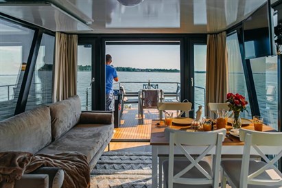 3 noce w domku na wodzie dla dwojga – HouseBoats Mielno